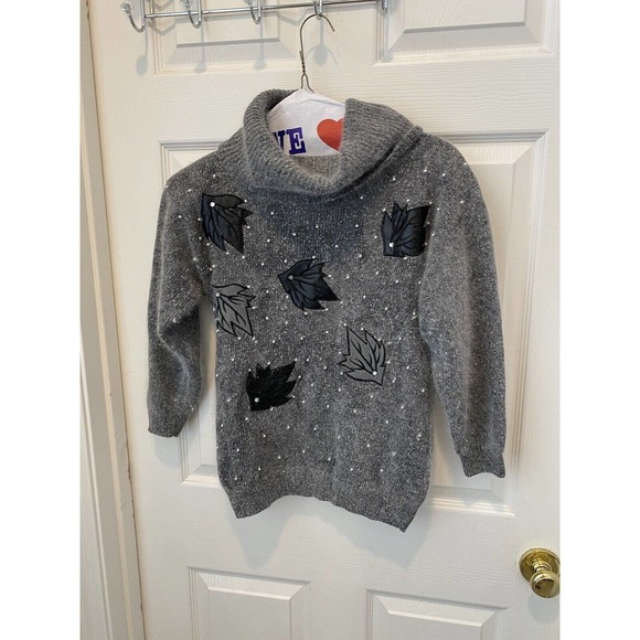 Angora Sweater Silk Gray Embellished Pearls Small Medium‎ Cowl Neck Vintage 90s - Picture 5 of 8
